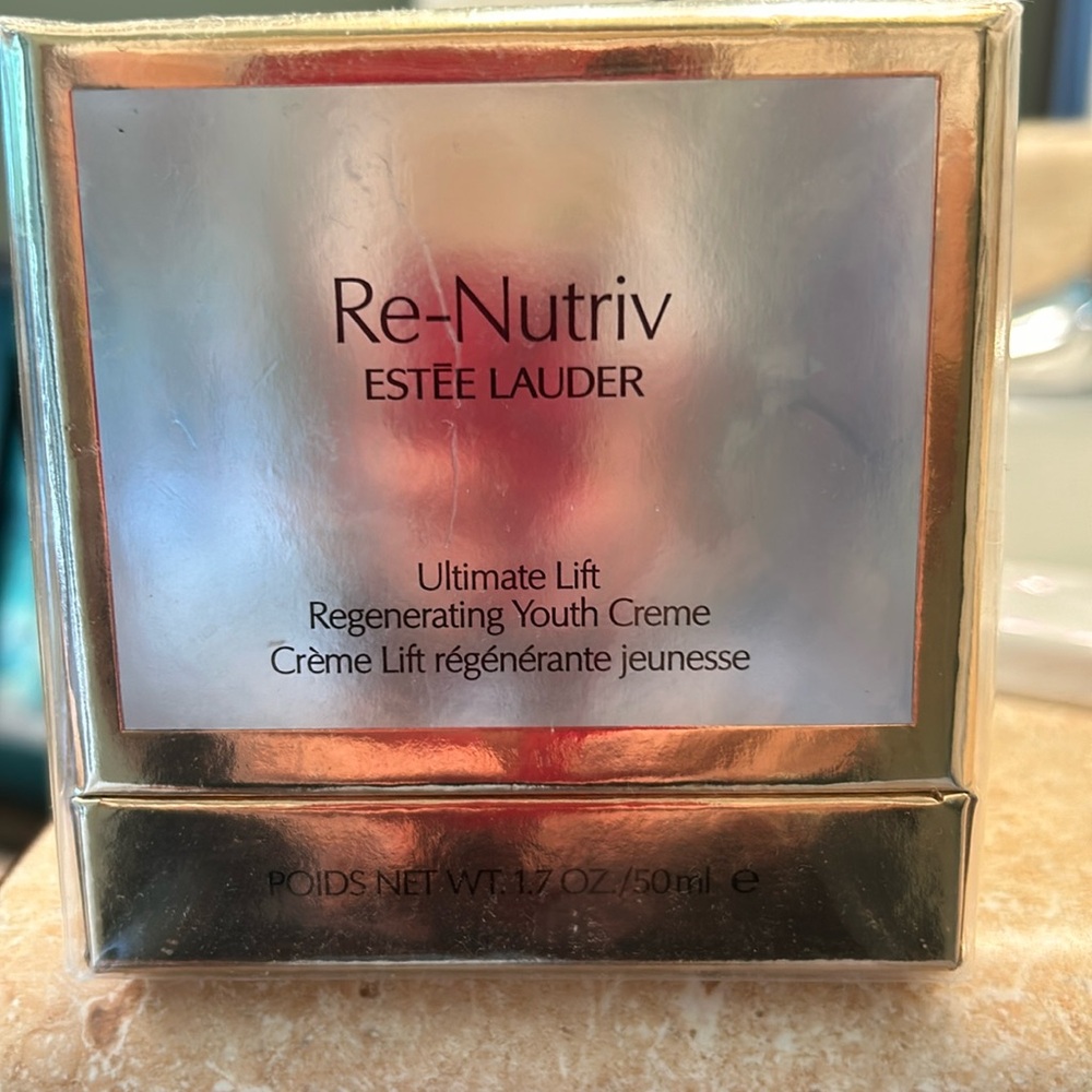 Estee Lauder Re-Nutriv Ultimate Lift Creme